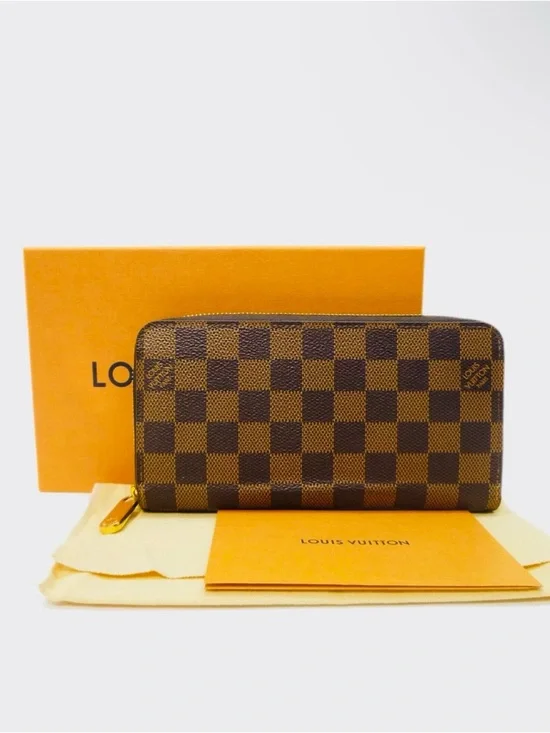 Louis Vuitton Damier Ebene Zip-Around Wallet in Brown and Dark Brown - Picture 1 of 14